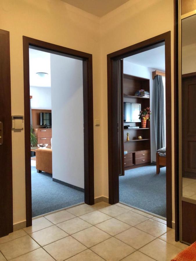 Apartman Renata 10 Ruzomberok Bagian luar foto
