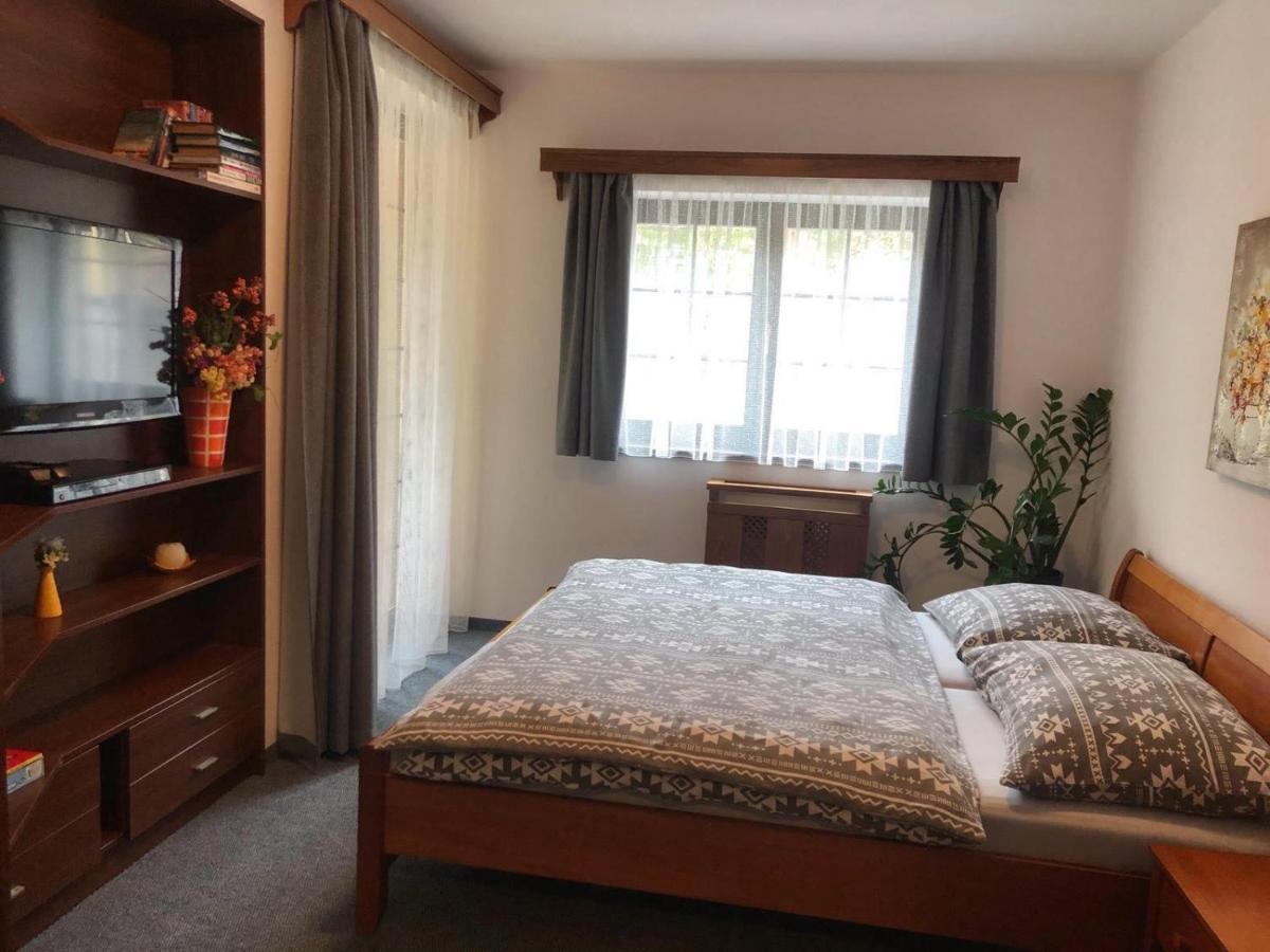 Apartman Renata 10 Ruzomberok Bagian luar foto